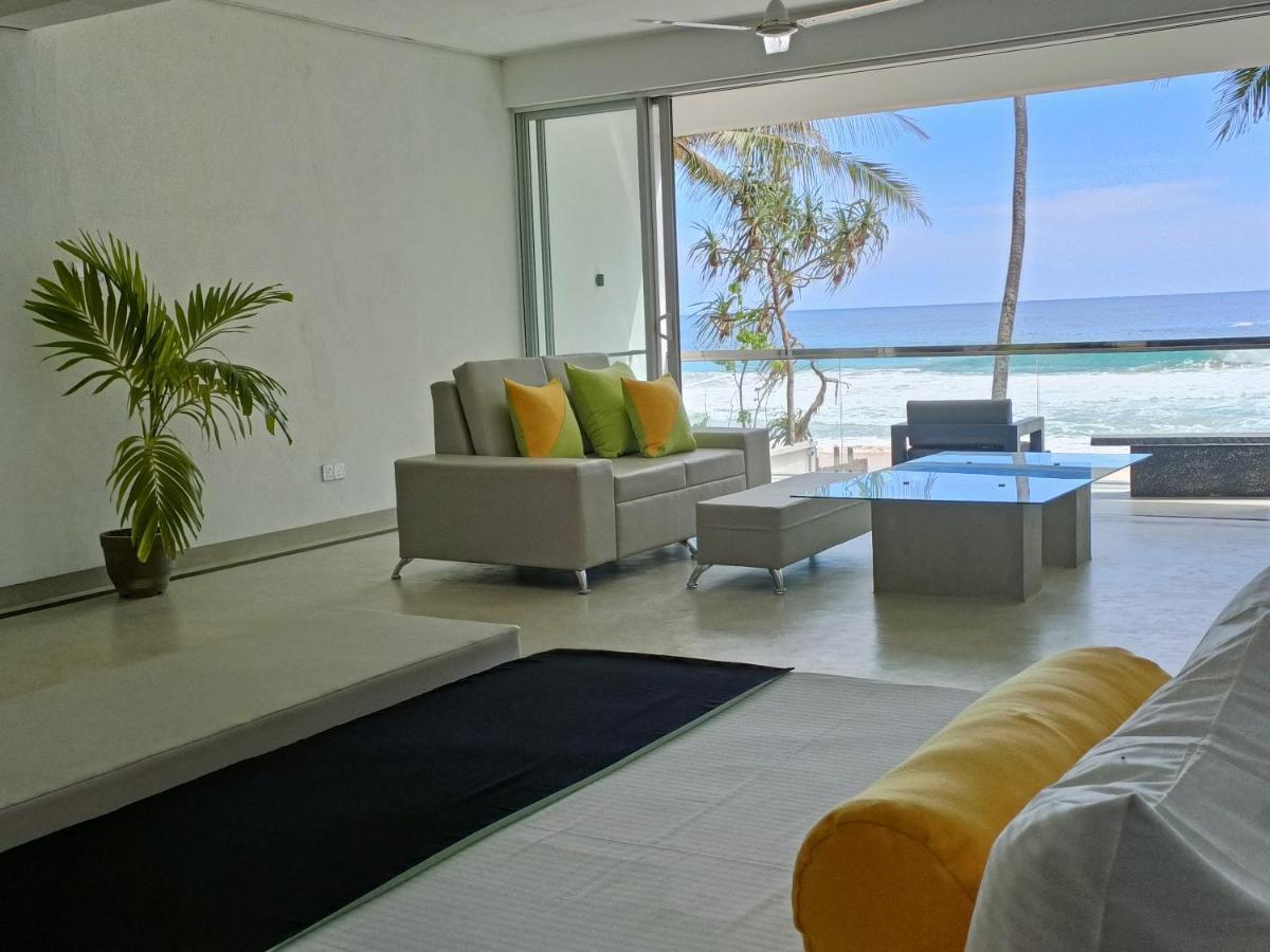Josan Villa With A Glorious Beach And Sea View Habaraduwa Central 外观 照片